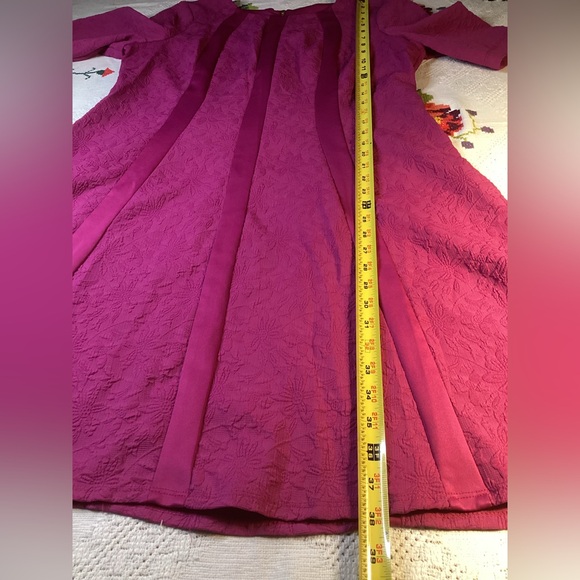 ROZ AND ALI FLARE MIDI DRESS - Picture 11 of 14